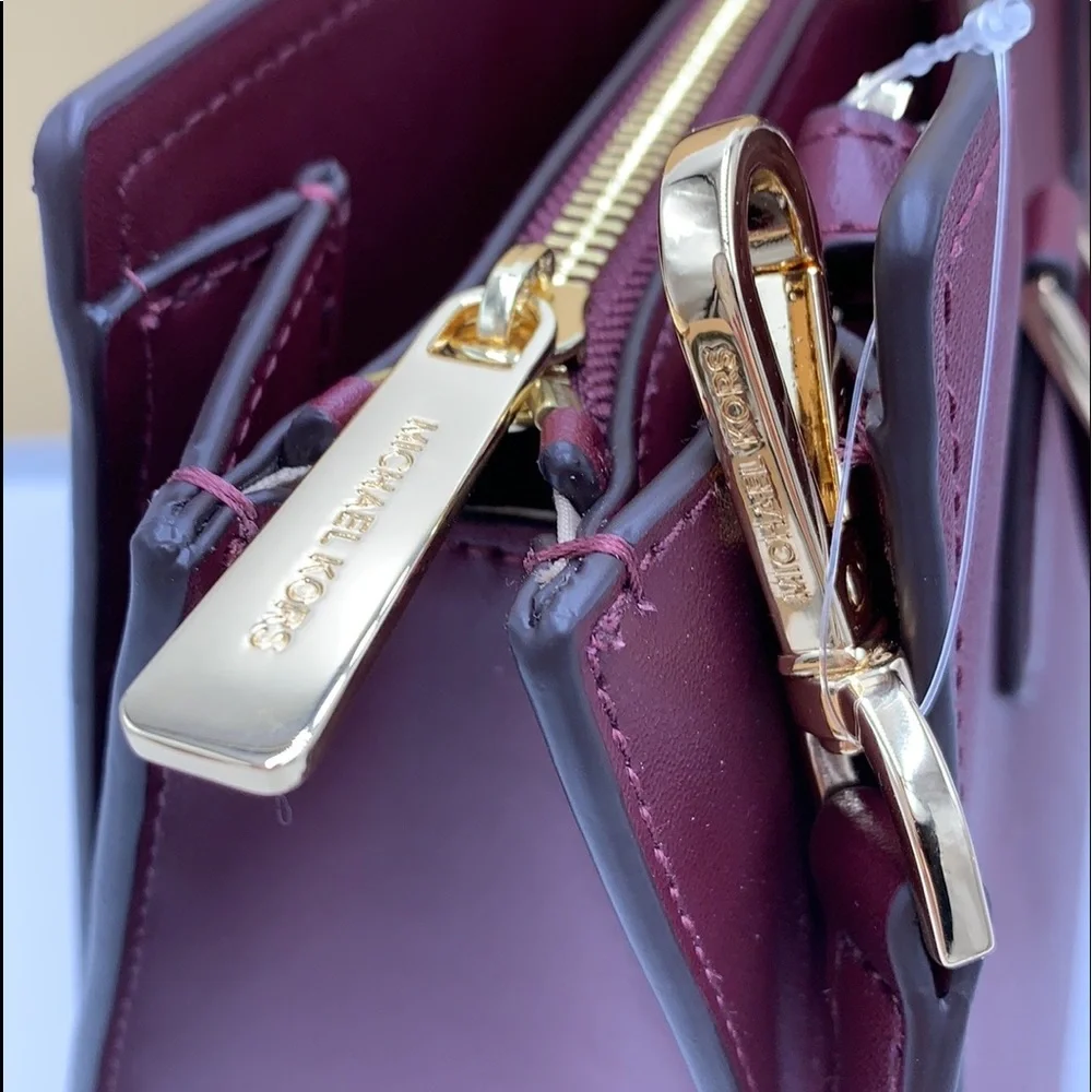 MICHAEL KORS HOPE LARGE SATCHEL MERLOT - Picture 15 of 16